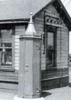 Milwaukee Police Sentry Box